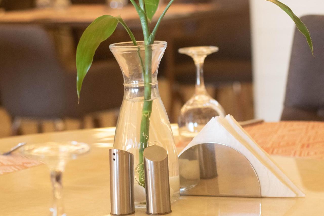 Atlantic View Hotel Dixinn Ngoại thất bức ảnh